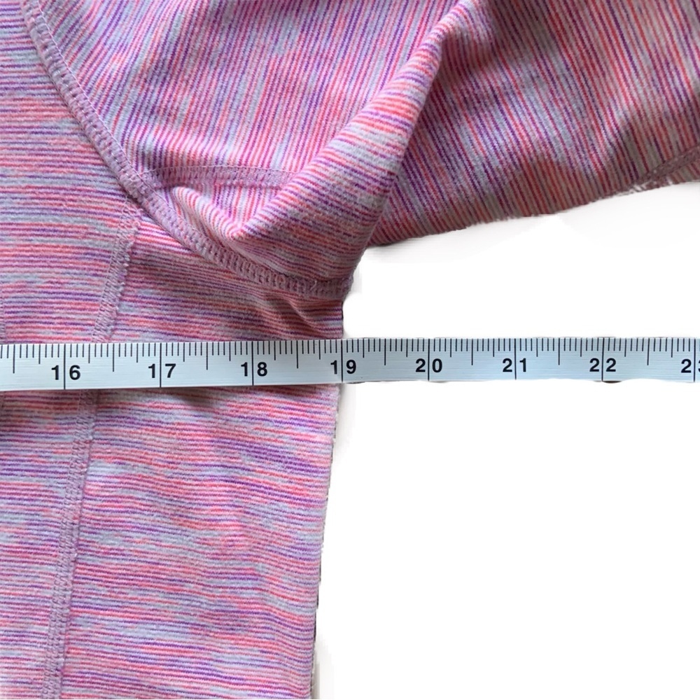 Lululemon In Stride Jacket
Wee Are From Space White April Multi - Picture 9 of 16